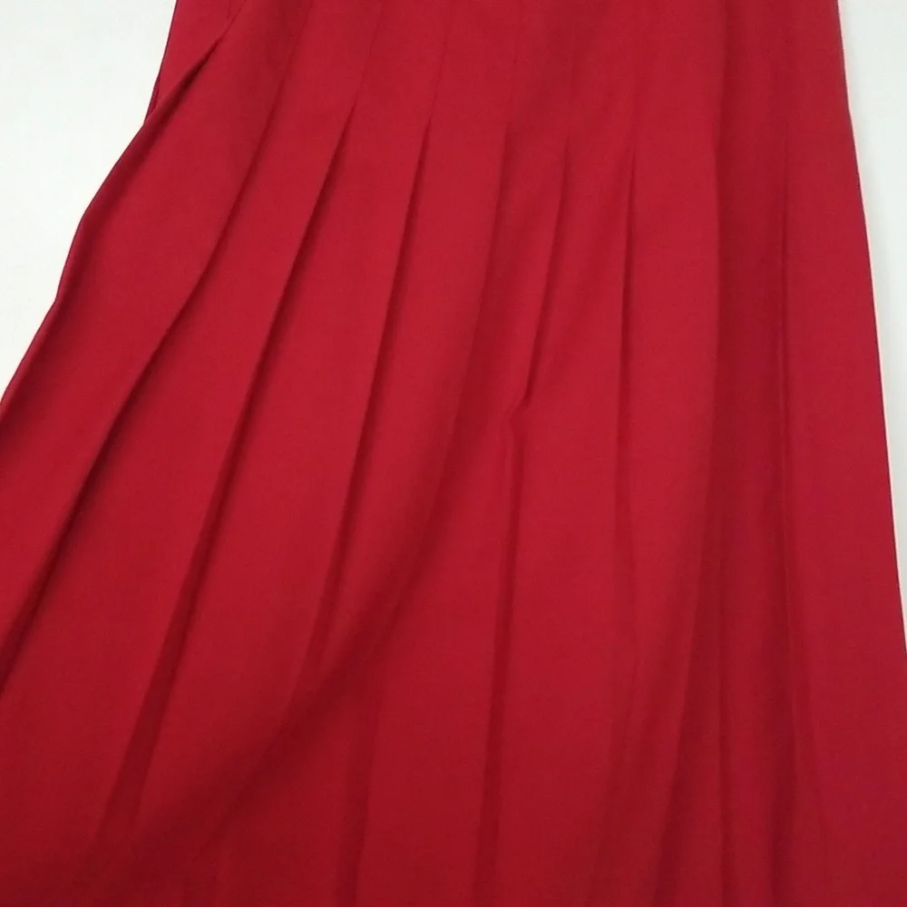 Burberrys Red Fully Lined Cady Pleated Pure Wool Midi Skirt